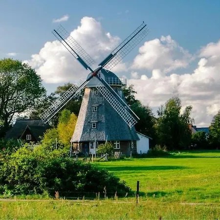 With Sauna In Boiensdorf * Gustow (Nordwestmecklenburg)